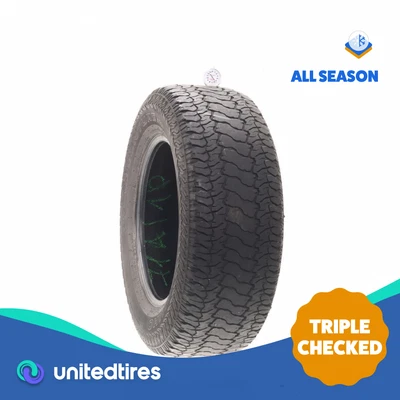 Used 265/65R17 Kumho Road Venture AT51 112T - 5.5/32 - Image 1 of 4