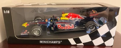 Minichamps 1/18 Redbull Racing RB7 Sebastian Vettel 2011 Japan GP Ltd Ed NRFB - Image 1 of 4