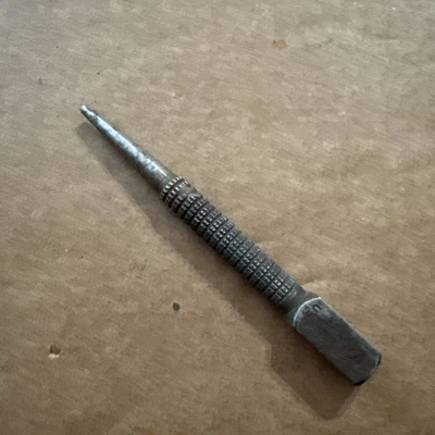 HERRAMIENTA PERFORADORA VINTAGE 3-32 - ¡HECHA EN EE. UU.! Foto 1 de 4