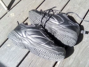 Reebok Mens Black Athletic Training Shoes Size 9 Non - Slip Sole GREAT PRICE!!!! - Picture 1 of 8