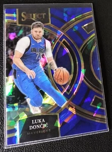 2023-24 Panini Select #150 Blue Cracked Ice Prizm Premier Level Luka Doncic - Bild 1 von 2