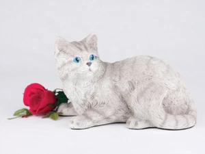 Klein/Andenken 62 Kubikzoll gestreift grau Tabby Kurzhaar Katze Harz Urne - Bild 1 von 1