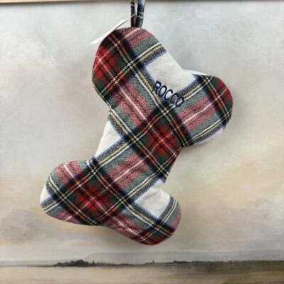 Pottery Barn Stewart Plaid Bone Pet Christmas Stocking Monogrammed “Rocco” NWT Foto 1 de 4
