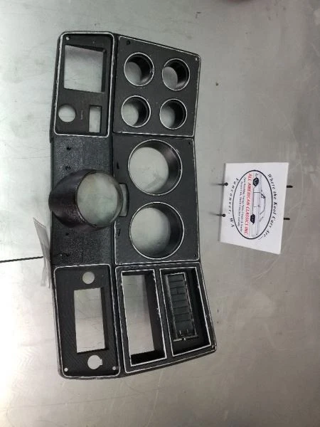 1973-80 Chevy/GMC C10/K5 Blazer/Suburban приборной панели объемный ободок черный - Изображение 1 из 4