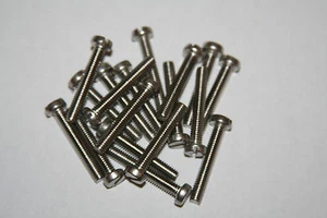 20 PIEZAS M2.5-0.45 X 4MM A 25MM ACERO INOXIDABLE CABEZA DE QUESO RANURADA M/S - Imagen 1 de 1