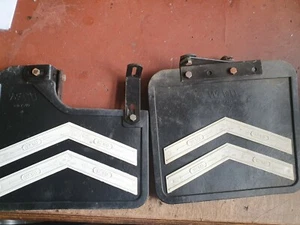 Schmutzfänger  DKW F 102  schwarz   Schmutzfängersatz  NOS  Wegu  - Picture 1 of 2