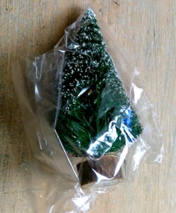 Department 56 mini sisal evergreen tree 4" tall faux snow covered - Picture 1 of 5