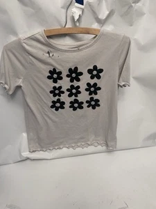 offwhite tshirt with black flower with faces unsize unbrand girl kids medium - Picture 1 of 3