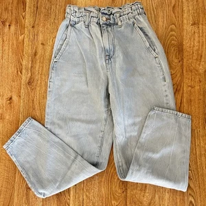 Zara Hose helle Waschung blaue Jeans mit weitem Bein und hohem Gummizug Paperbag Bund - Bild 1 von 9