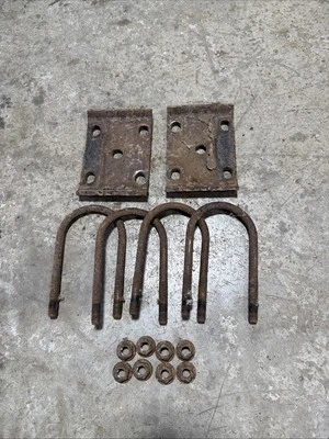 Jeep Cherokee XJ 91-01 Chrysler 8.25 placas traseiras + parafusos em U (TW00) - Imagem 1 de 4