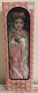 Home art Collection Porcelain Doll - original box. - Picture 1 of 6