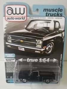 New 1:64 Auto World Premium 2023 R1A - 1983 Chevy Silverado Stepside #AW64392A - Picture 1 of 7