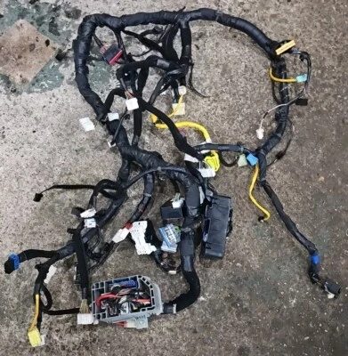 KIA SPORTAGE MK3 2011-2016 DASHBOARD FRONT CONSOLE WIRING LOOM HARNESS - Image 1 of 4
