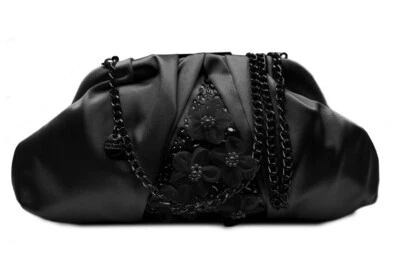 Nuevo con etiquetas Cartera sin asas Badgley Mischka con hermoso detalle floral Boda/Todos los eventos Foto 1 de 4