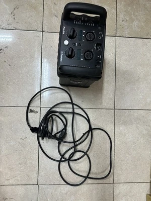 Profoto Pro-8A 2400ws con cable de alimentación Foto 1 de 4