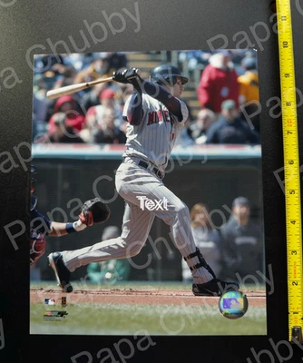 Joe Mauer Minnesota Twins 8x10 MLB Baseball Photo File holo - Image 1 of 3
