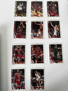 1992-93 Chicago Bulls Card Lot (11 Cards) - Jordan Era - Phil Jackson - Rookie - Picture 1 of 14