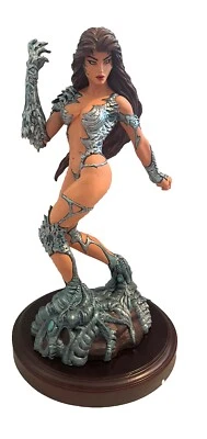 Witchblade #2606/5000 porcelana fundida en frío 13" escultura arcilla Moore 1997 caja abierta Foto 1 de 4