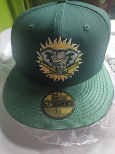 Gorra Oakland Athletics 7 3/4 New Era 59 Fifty NUEVA CON ETIQUETAS - Imagen 1 de 8