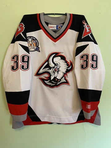 Dominik Hasek Buffalo Sabres 1999 Stanley Cup Jersey CCM XXL Cover