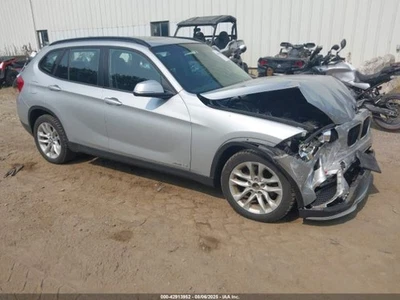 Complete Console Front Floor Fits 12-15 BMW X1 2050940 Foto 1 de 4