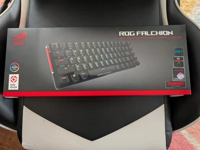 Teclado mecánico inalámbrico para juegos ASUS ROG Falchion 65 % RGBCherry MX interruptor azul Foto 1 de 2