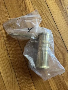 VINTAGE EAGLE NO 66 FINGER PUMP OILER BRASS FLEXIBLE SPOUT -New - Picture 1 of 9
