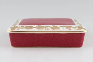 Wedgwood - Whitehall - Powder Ruby - Box - 252549Y - Picture 1 of 2