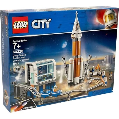 LEGO CITY: Deep Space Rocket and Launch Control (60228) - Image 1 of 4