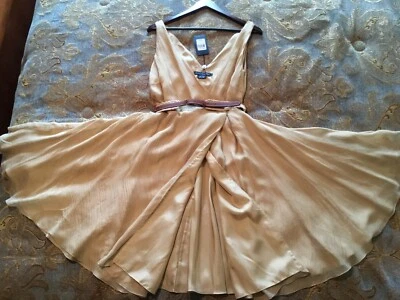 Nuevo con etiquetas Vestido Ralph Lauren seda sin mangas talla 4 con cinturón Foto 1 de 4