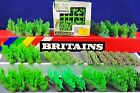 1:32 BRITAINS FARM 1730 Various GREEN HEDGES & GRASS VERGES on BASES Mix Lot