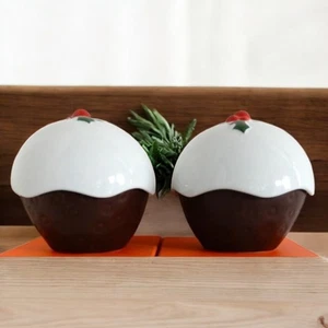 Le Creuset Christmas Pudding Dish Cocotte Limited Edition Set of 2 - Picture 1 of 3