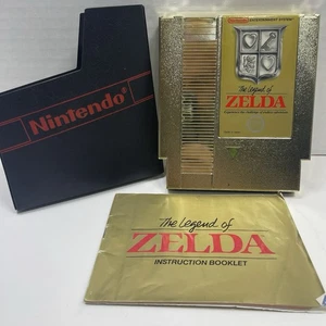 The Legend of Zelda Nintendo NES Gold gioco 1985 con manuale e custodia ottimo - Foto 1 di 14