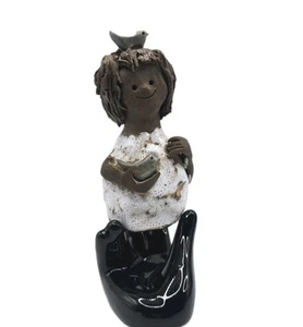 1970s Audrey Nelson Fired Clay 4in Girl/Bluebirds "Weed People" Open Hand Signed - Picture 1 of 8