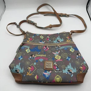 Dooney & Bourke Disneyland Crossbody Bag Womens Gray Marathon Run Disney Parks - Picture 1 of 17
