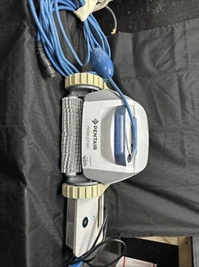 Pentair Prowler 910 Schwimmbadroboter angetrieben von Dolphin Z11 - Bild 1 von 7
