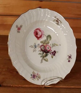 Plato de comedor Royal Copenhagen Frijsenborg 910-1621 25,5 cm / 26#U2 - Imagen 1 de 8