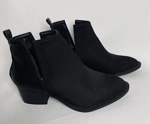 Diba Women's Black Stacked Heel Ankle Booties Size 6 - Picture 1 of 9