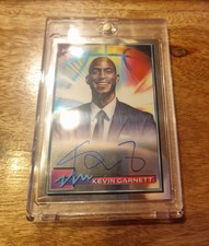 Kevin Garnett Topps Finest Autograph On-Card - FA-KG
