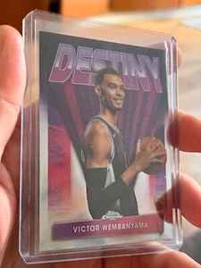 Victor Wembanyama Lot / 2 Karten / Topps Destiny & Panini Dominance - Bild 1 von 4