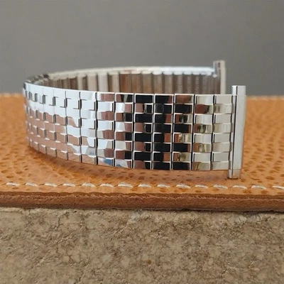 Vintage Bulova 1970s 16mm 18mm 19mm Stainless Steel Classic Stretch Watch Band - Image 1 of 4