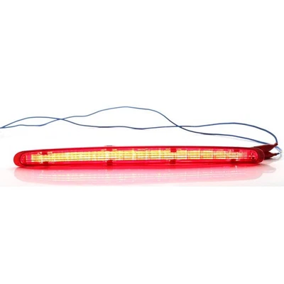 Red High-Level Center Brake Light For Mercedes Benz R63 AMG R500 2007 R320 07-09 — 第 1/4 张图片