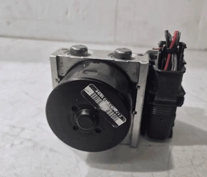 unite hydraulique abs pour FORD FIESTA (CCN) 1.0 EcoBoost ST-Line 2011a8 1550294 - Picture 1 of 7