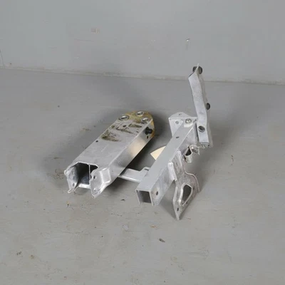 Soporte de parachoques delantero izquierdo BMW 640i 650i M6 F12 2012-2018 OEM usado Foto 1 de 4