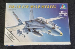 ITALERI F/A-18 C/D WILD WEASEL 1:72 NUMERO 016 VINTAGE - Foto 1 di 3