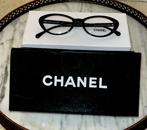 Nuevos marcos Chanel vintage hechos por Luxottica Grp hechos en Italia - Imagen 1 de 18