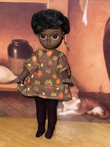 Muñeca de colección Susie Sad Eyes años 60 Soul Sister afroamericana AA 8" muñeca - Imagen 1 de 13