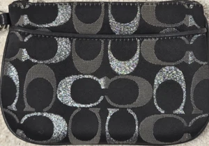 coach wallet wristlet Black zipper 2 pocket small - Picture 1 of 12