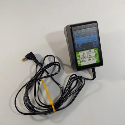 Sony 4.5V Power Supply Adapter with Protective Plug Cover – Genuine Replacement - image 1 of 4