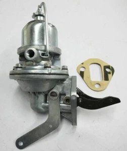 Bomba de combustible con imprimación manual MB GPW Willys Ford Segunda Guerra Mundial Jeep G503 CJ2A - Imagen 1 de 2